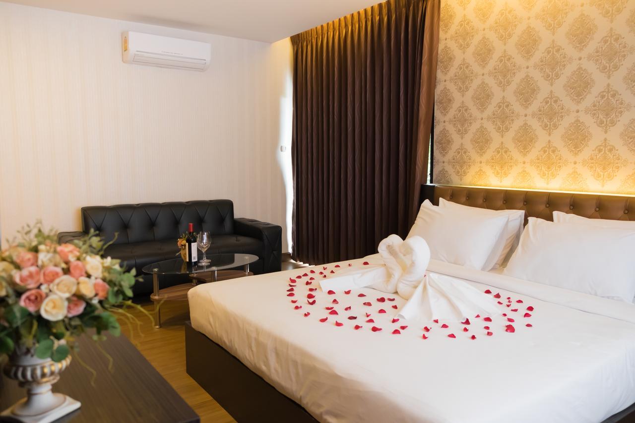 The Y Boutique Hotel Чиангмай Екстериор снимка