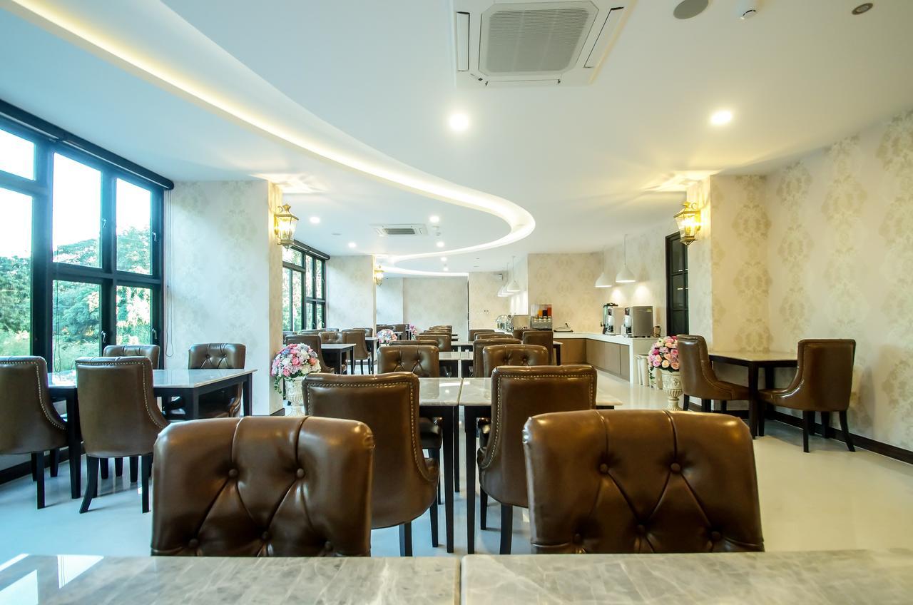The Y Boutique Hotel Чиангмай Екстериор снимка