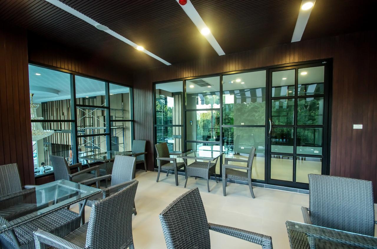 The Y Boutique Hotel Чиангмай Екстериор снимка