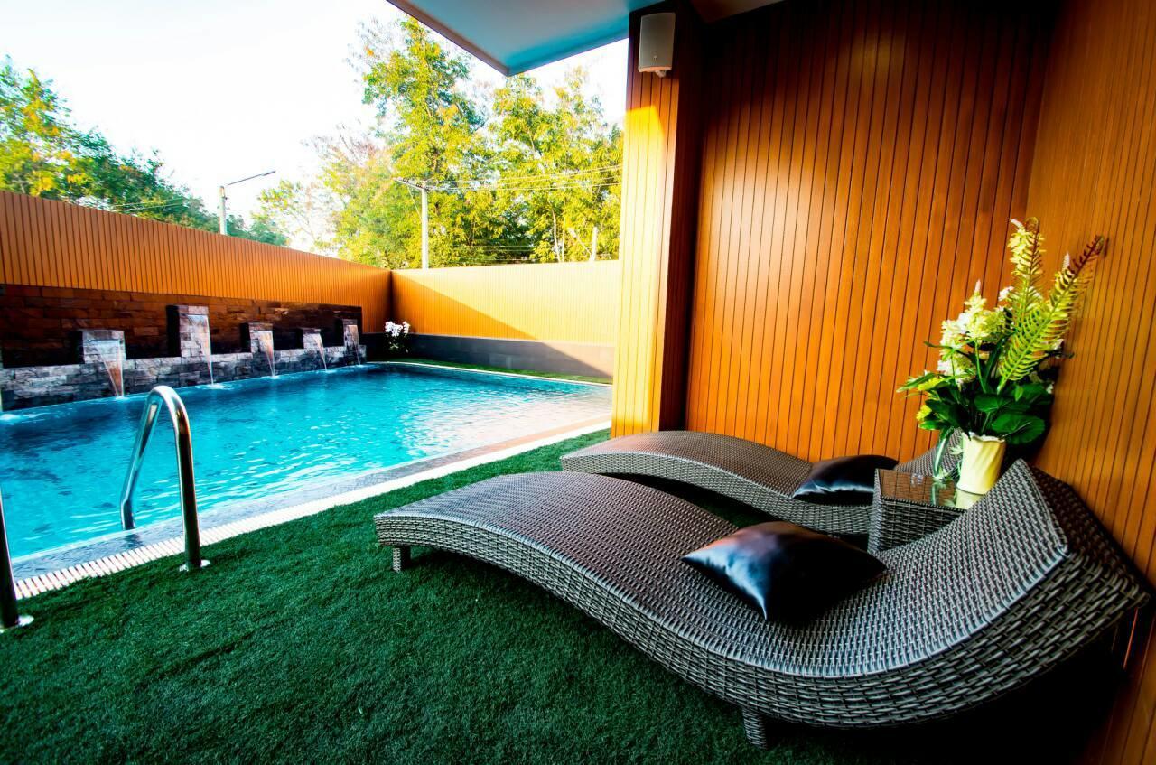 The Y Boutique Hotel Чиангмай Екстериор снимка